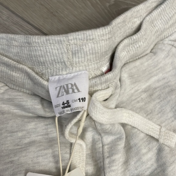ZARA | Toddlers Gray Joggers - Picture 5 of 8